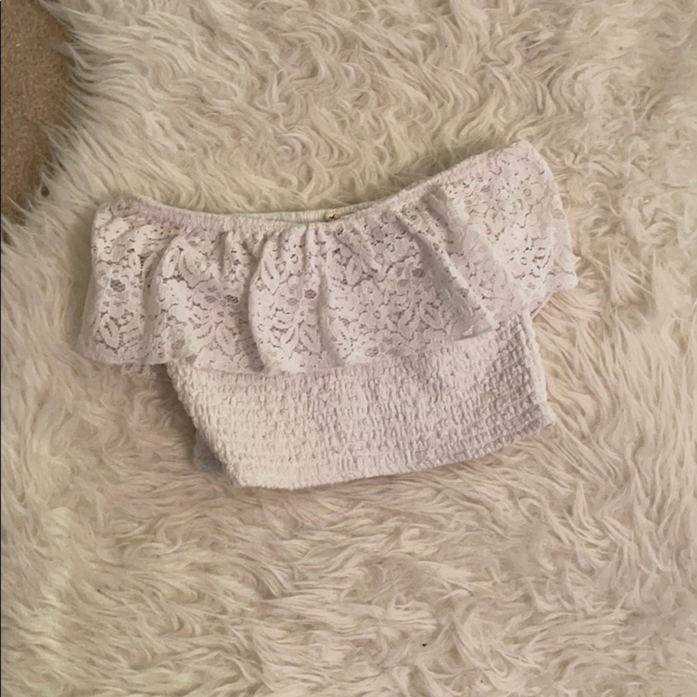Hollister Crop Top